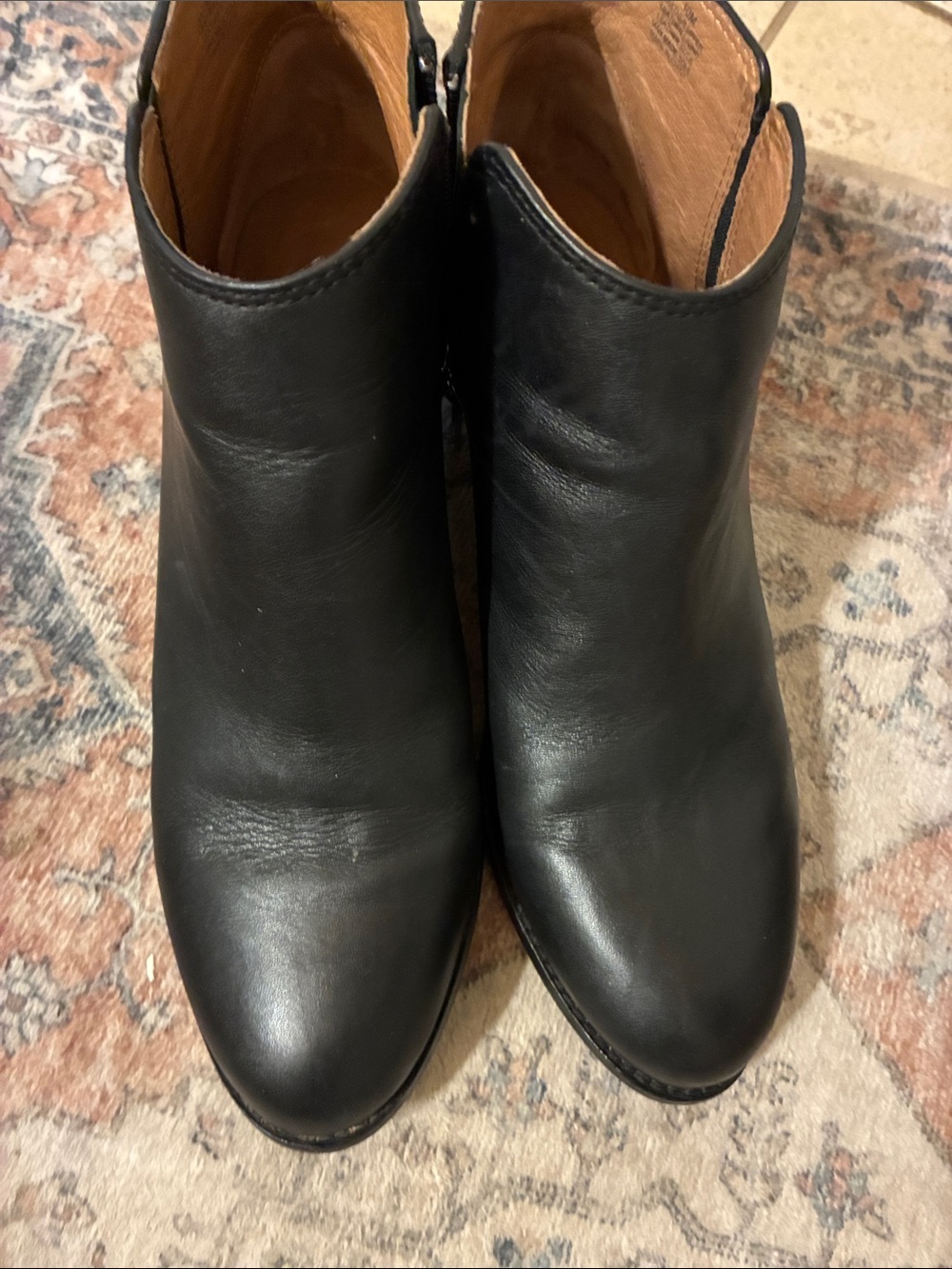 ANTONIO MELANI Black Leather Ankle Booties